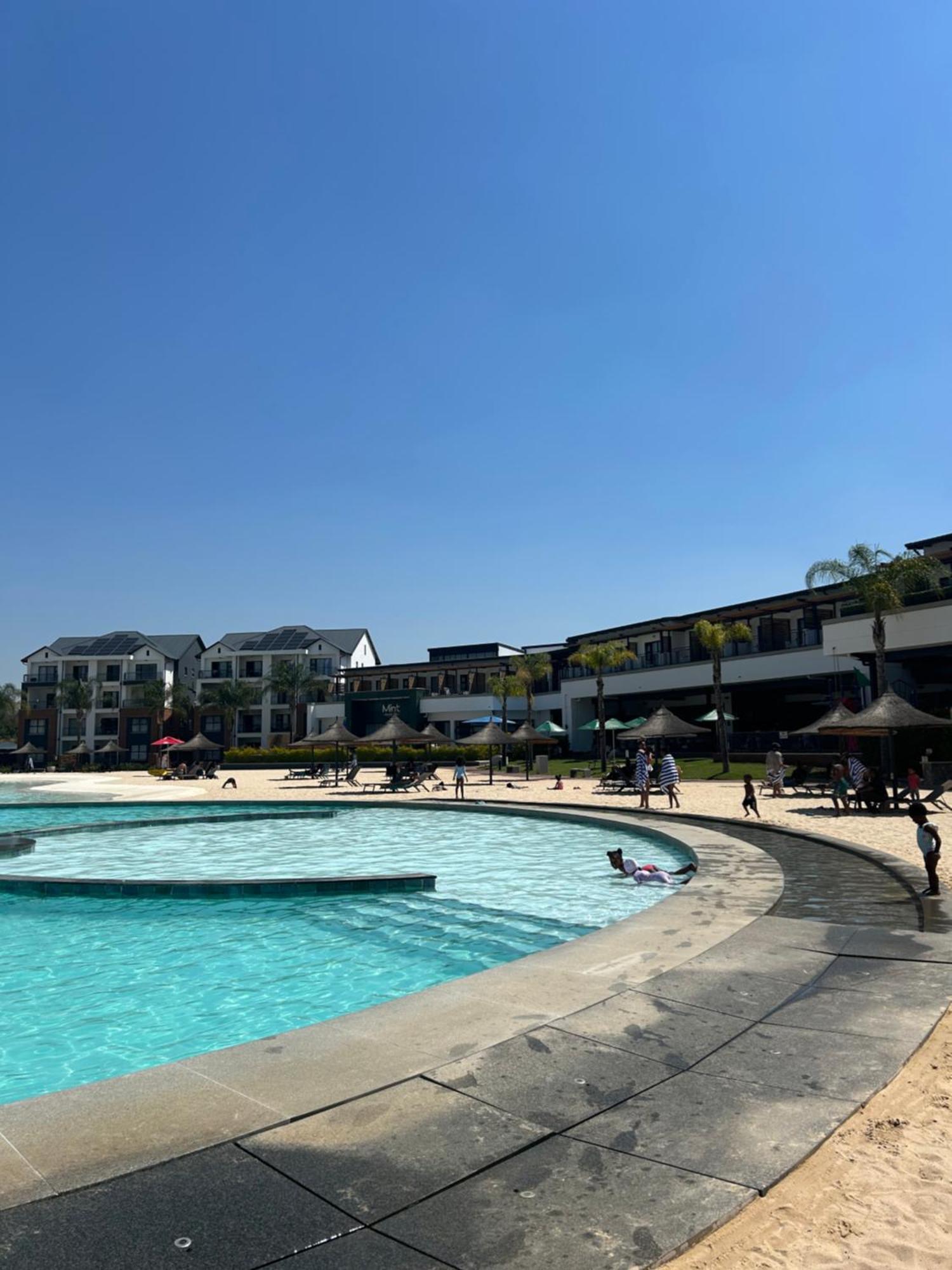 The Blyde Crystal Lagoon Riverwalk Estate Pretoria Luaran gambar